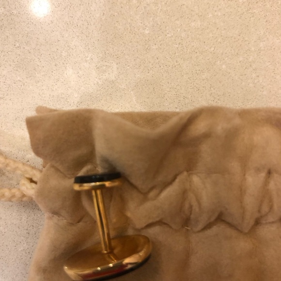 Ross-Simons Gold 1/20  and Black Oval Cufflinks - Picture 13 of 16